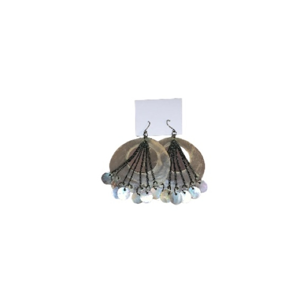 🆕 Handmade Cream Iridescent Abalone Shell Boho Hoop Earrings